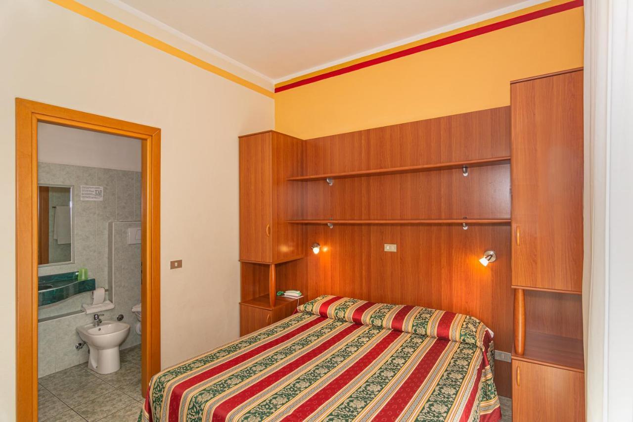 Dolly Hotel 3*